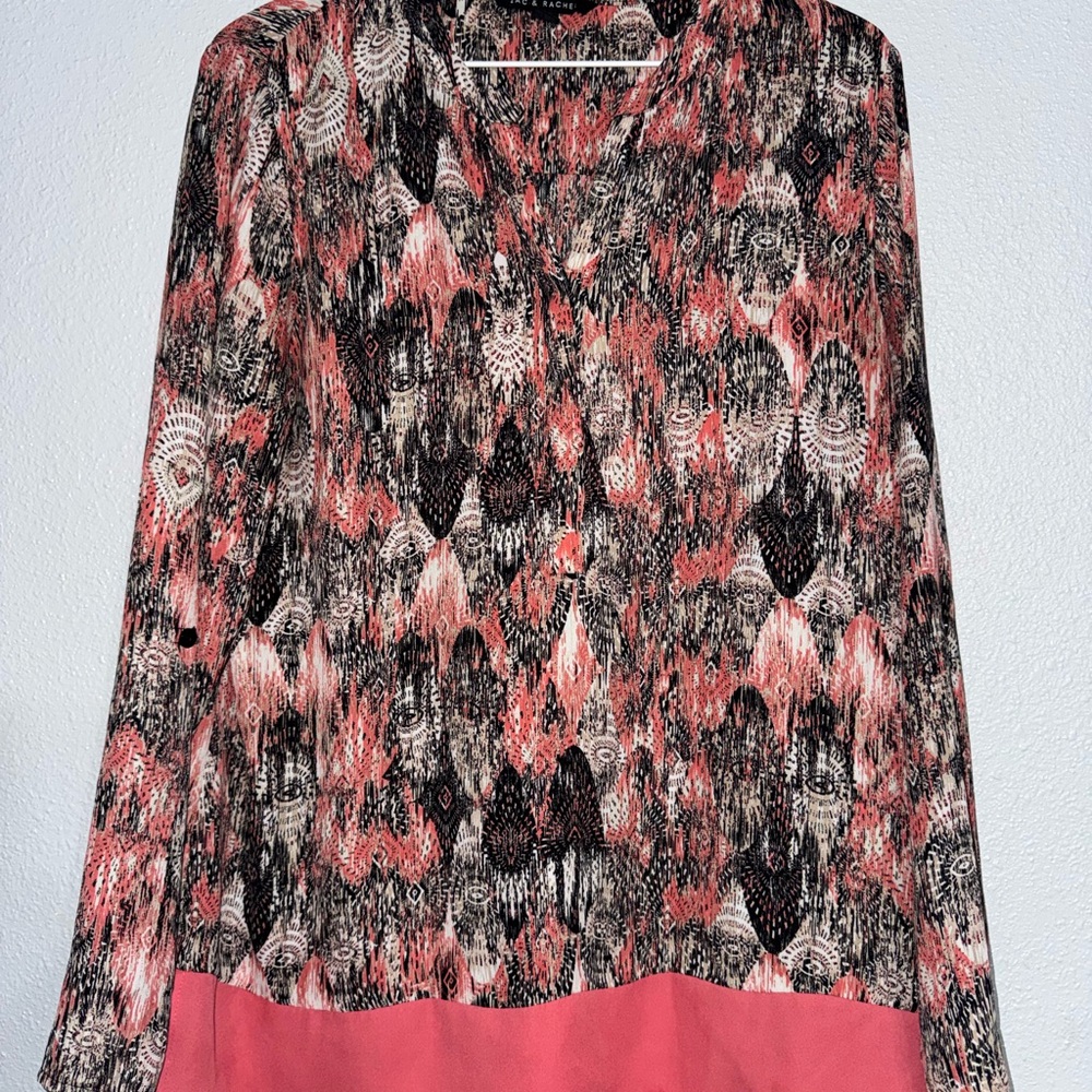 Elegant Women's Blouse - Black and Pink Pattern